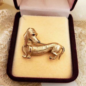Vintage Boucher Dachshund Dog Pin, Gold Collectible Puppy Brooch